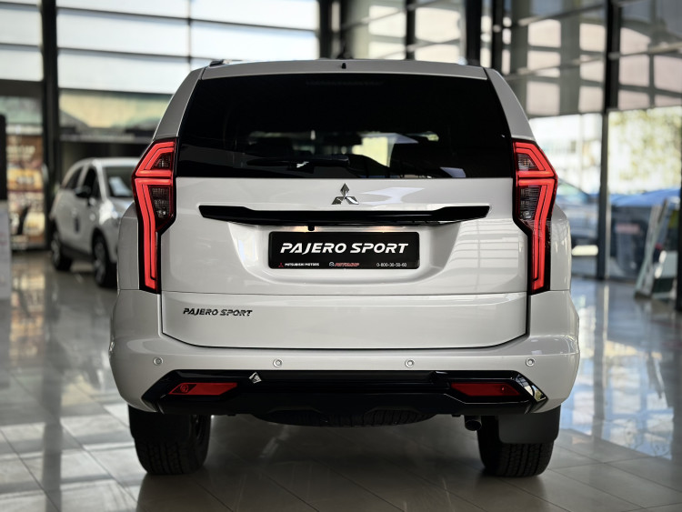 Pajero Sport